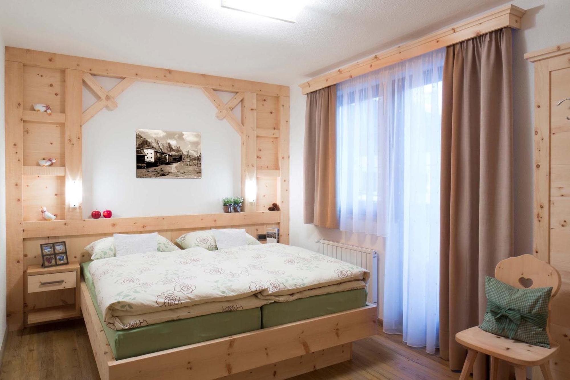 Alpin Apartments Колфоско Стая снимка