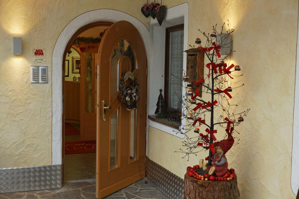 Alpin Apartments Колфоско Екстериор снимка