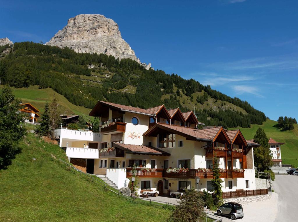 Alpin Apartments Колфоско Екстериор снимка